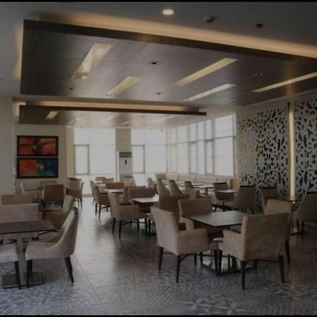 My Happy Place West Avenue Suites Quezon City Exterior foto